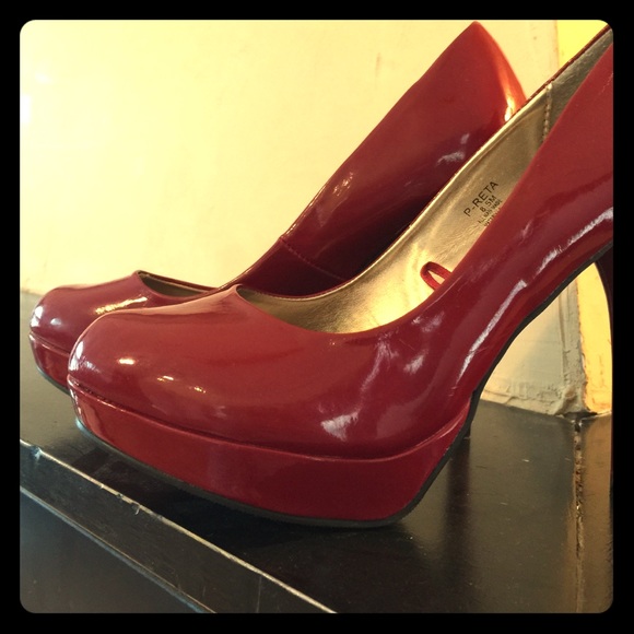 Steve Madden Shoes - Red high heels