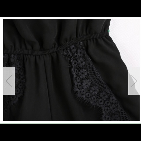 Black lace romper - Picture 4 of 4