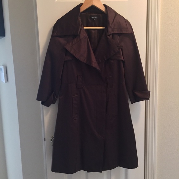 🎉SALE! BEBE Brown Satin Coat - Picture 3 of 4