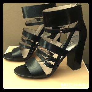 Michael Kors Winston Sandal sz8.5