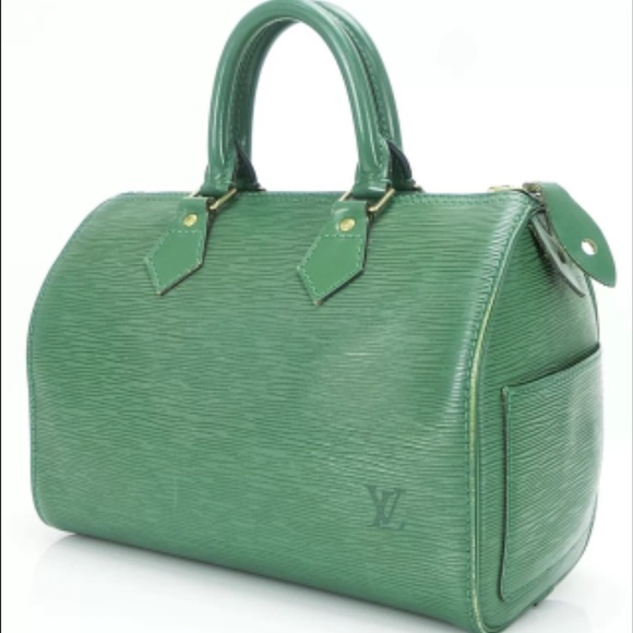 Authentic Louis Vuitton green speedy 25