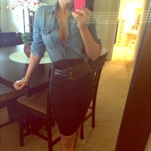 High waisted pencil skirt