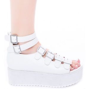 YRU Mirage Flatform Sandal