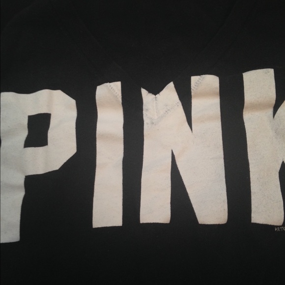Victoria secret pink shirt - Picture 3 of 3