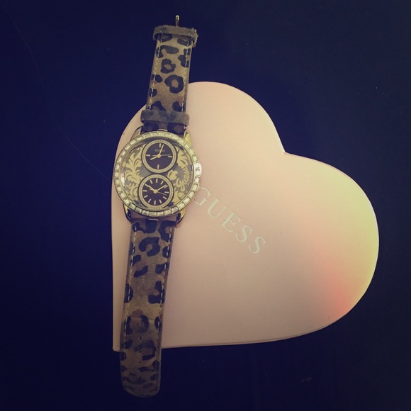 Preloved Guess Watch