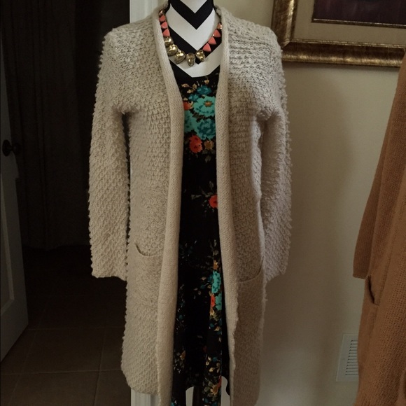 Small cream colored ecote duster cardigan