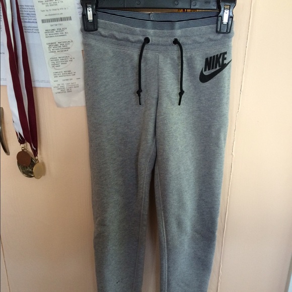 Gray Nike Sweatpants Joggers