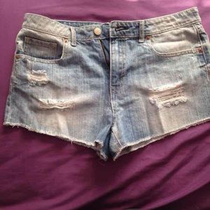 High waisted Aeropostale shorts