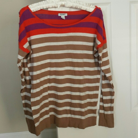 Light Sweater - Picture 2 of 4