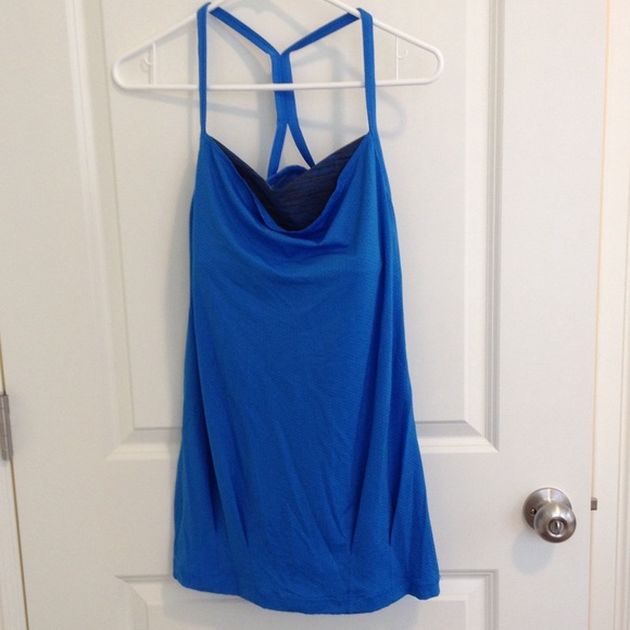Lululemon tank with bra attached