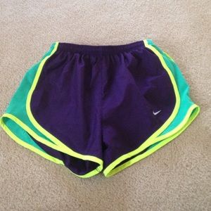 Women's Nike tempo running shorts