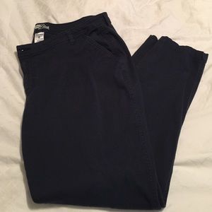 18 Old Navy dress pants. Navy blue.
