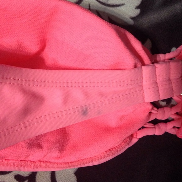 Pink Bikini - Picture 2 of 3