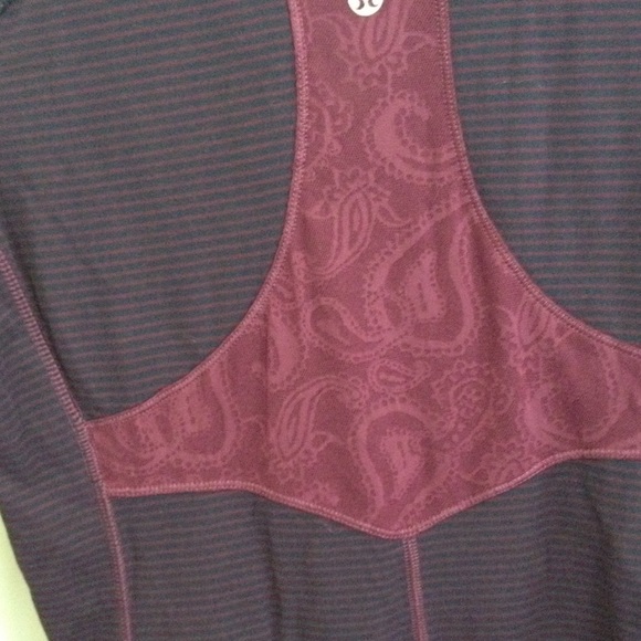 Lululemon pullover - Picture 3 of 3