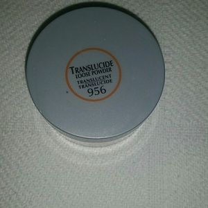 Loreal translucide loose powder