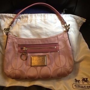 🚫 SOLD 🚫 Coach *rare* Pink Poppy purse Authentic