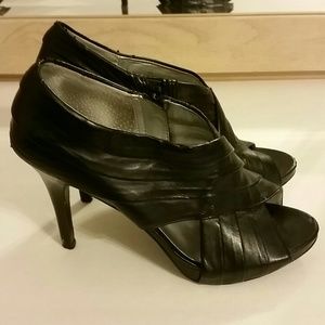 Carlos by Carlos Santana Heels