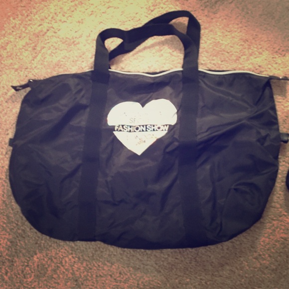 Victoria's Secret Handbags - EXCLUSIVE VICTORIA SECRET BAG