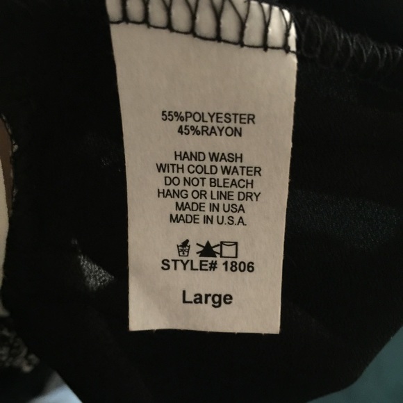 Sheer Ruffled Top NWOT - Picture 3 of 3