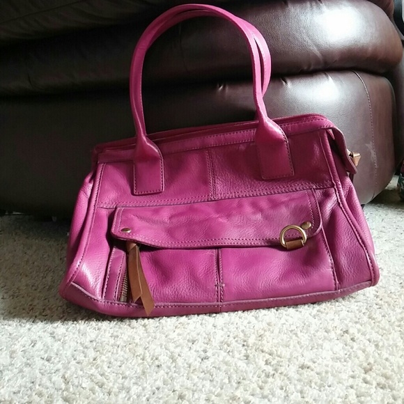 Fuchsia fossil brand purse