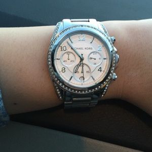 Authentic mk watch. ON HOLDD!!!