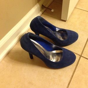Cobalt Blue Heels! Great condition!