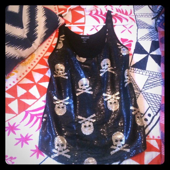 Sequin skull tank 💀