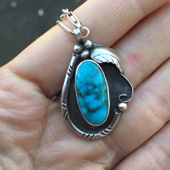 Vintage Native American Navajo turquoise necklace