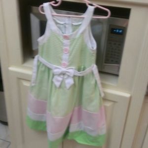 Girls dress