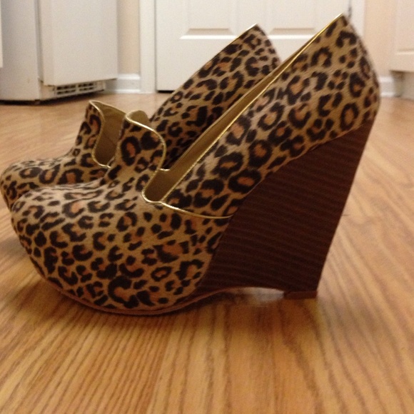 Shoe Dazzle Shoes - Shoedazzle wedges