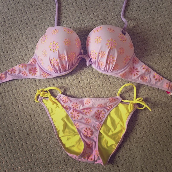 NWOT VS bikini