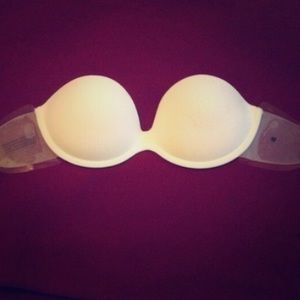 Backless push up sticky bra