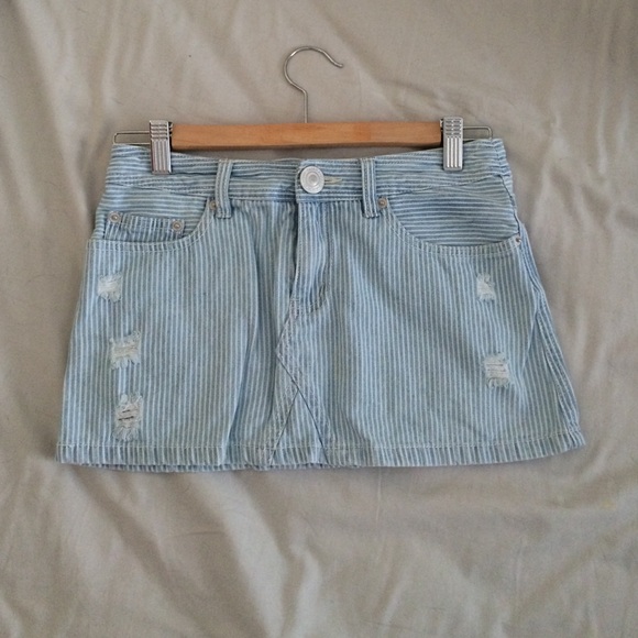 Distressed denim skirt