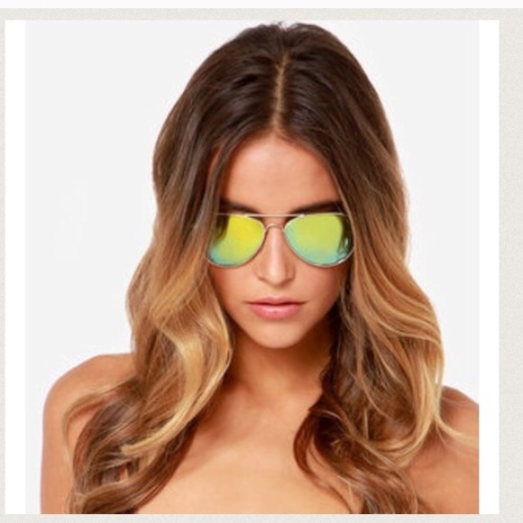 Mirrored sunglasses