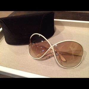 🔴PRICE⬇️🔴BRAND NEW Tom Ford Lilliana Sunglasses