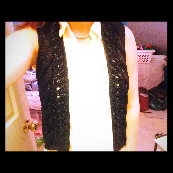 Cute Brown Vest/Cardigan