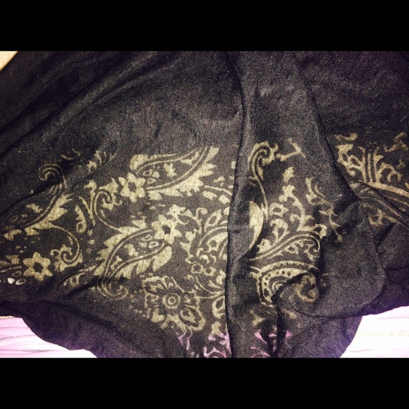 Bundle Infinity Scarves - Picture 2 of 3