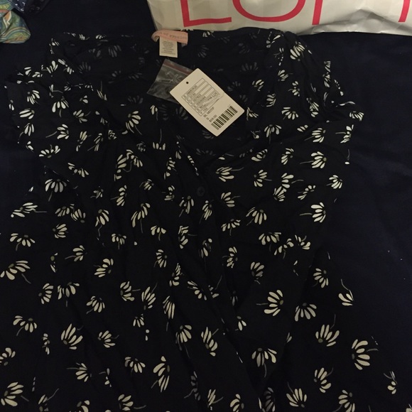 Dress- mid thigh light summer dress. W