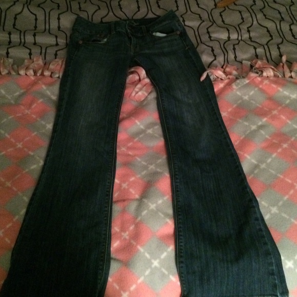 American eagle artist jeans