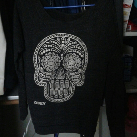 Obey skull sweater