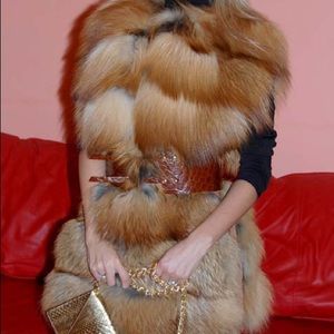 Red fox fur vest💃💃💃