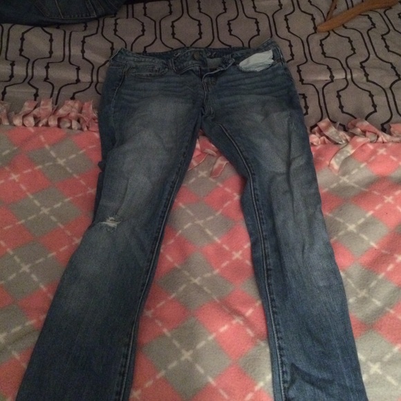 Forever 21 slightly ripped jeans