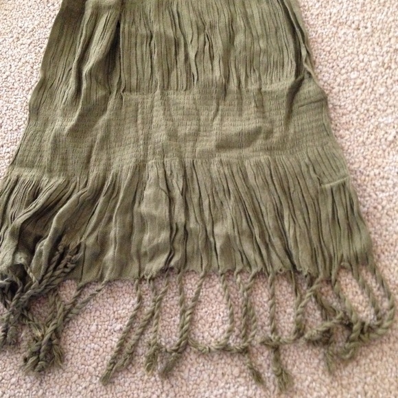 Olive green stole