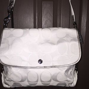 COACH White Daisy Kyra Signature Messenger Bag