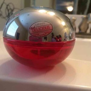 DKNY red delicious perfume