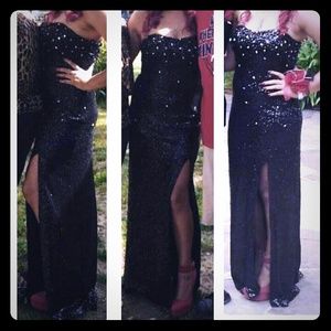 Black sequenced prom dress only wore one