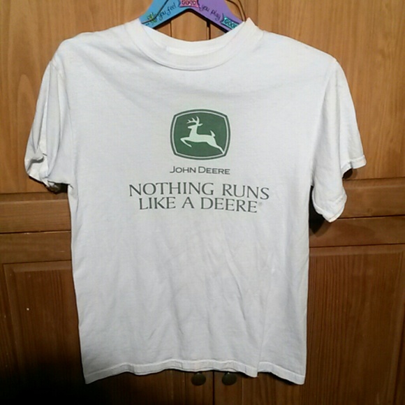 White adult small John Deere tshirt