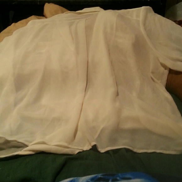 Blouse - Picture 2 of 3