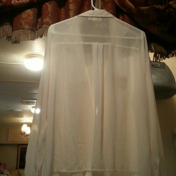 Blouse - Picture 3 of 3