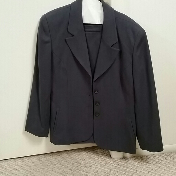 Suit